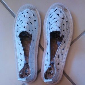 Comfortable Casual Shoes